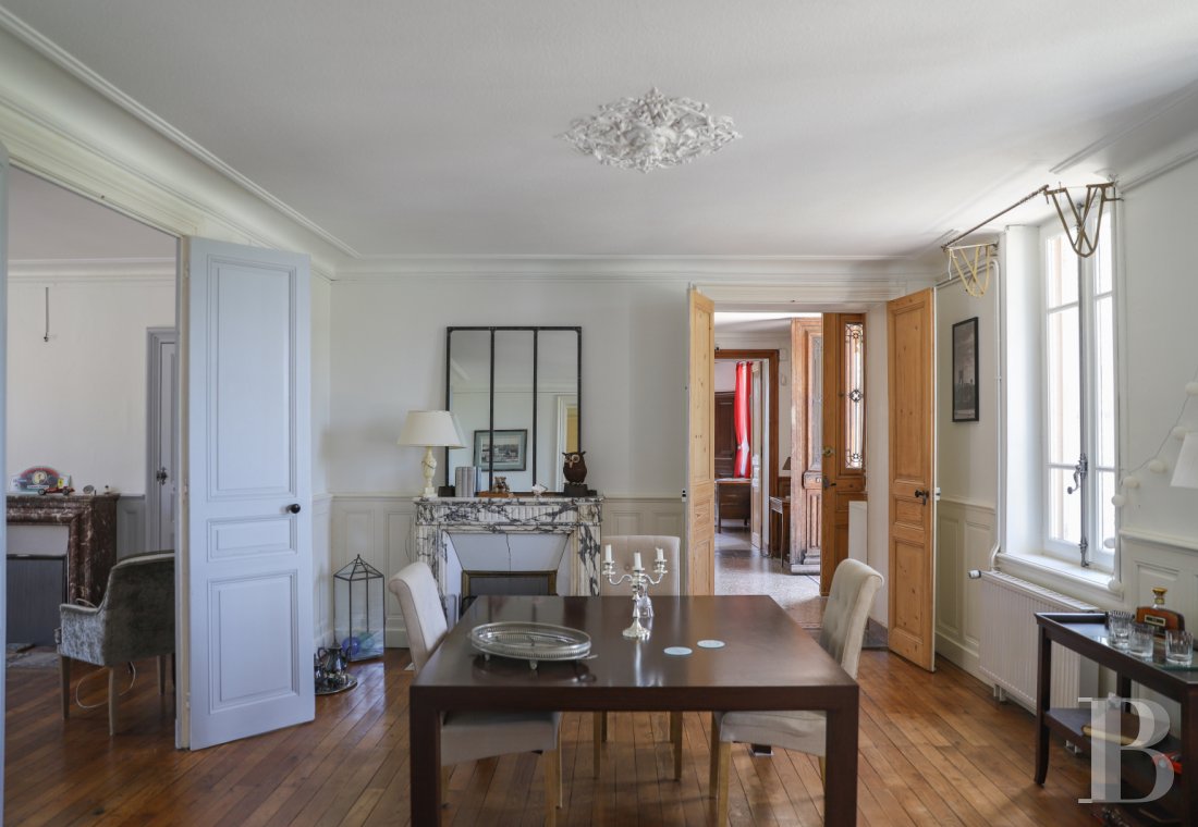 A 19th century chateau and surrounding park available for film projects in Saône-et-Loire, in the south of Morvan - photo  n°9